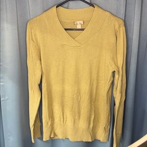 White Stag Beige V-Neck Sweater